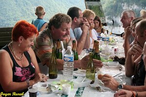 2007_repas foyer_184 