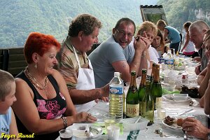 2007_repas foyer_188 