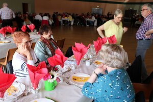 2023 repas Montmorot_011