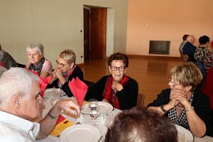 2023 repas Montmorot_021